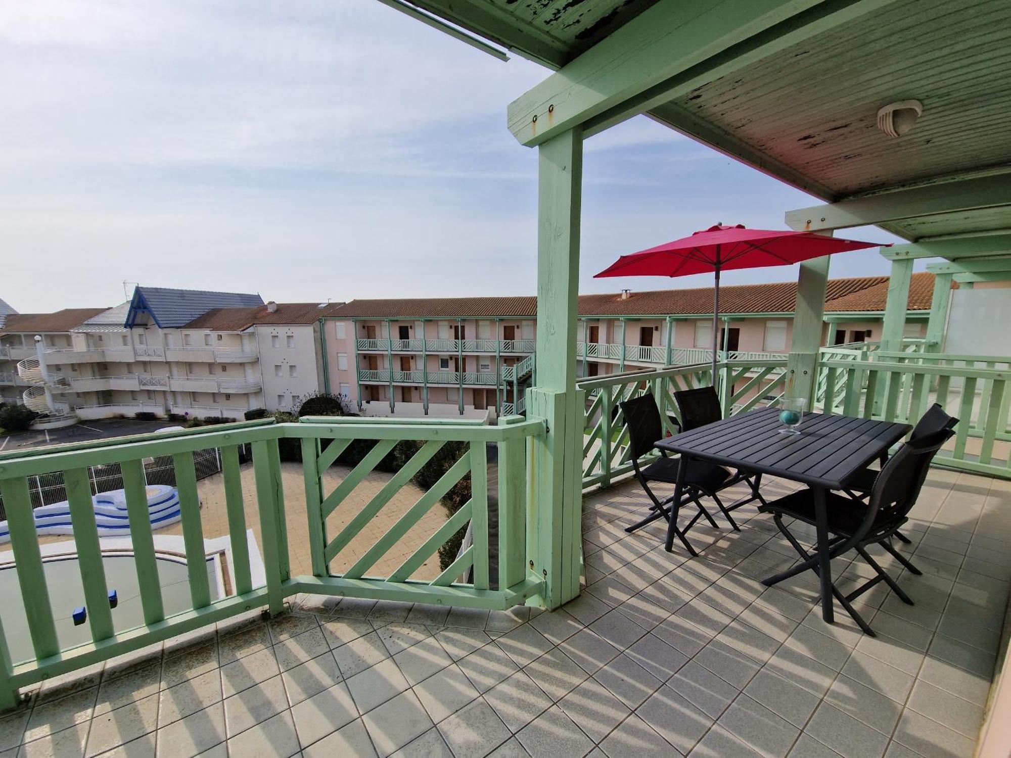 Appartement Avec Piscine, Tennis & Balcon, Centre-Ville Chatelaillon-Plage, 6 Pers, 2 Ch - Fr-1-706-17 Экстерьер фото